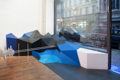 02_Image-credits_©-Katinka-Theis-Resonating-of-space-2016-Installation-detail-wood-paintes-va-riable-dimensions